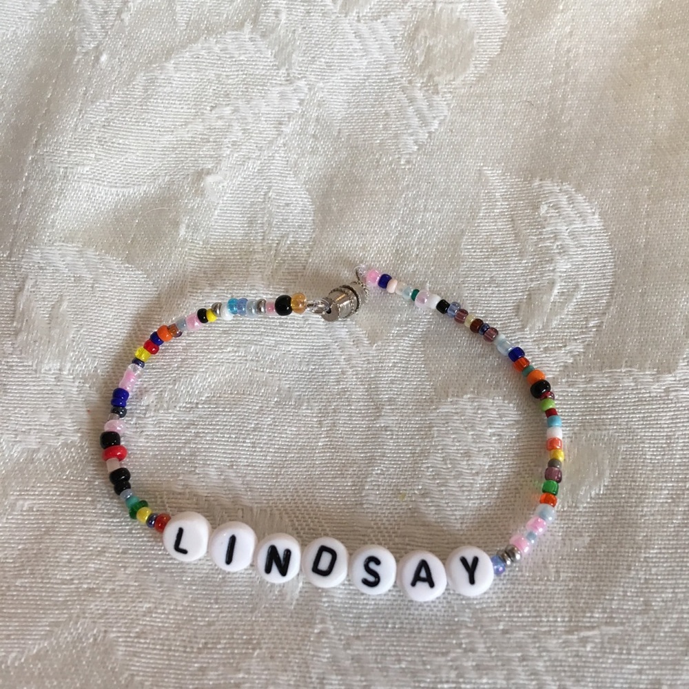 LINDSAY (rainbow) 7” Bracelet-NEW